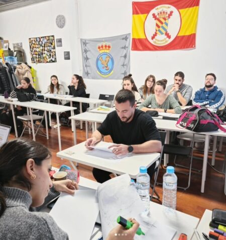 Simulacro real de examen en Academia Zendal-Enfermería Militar